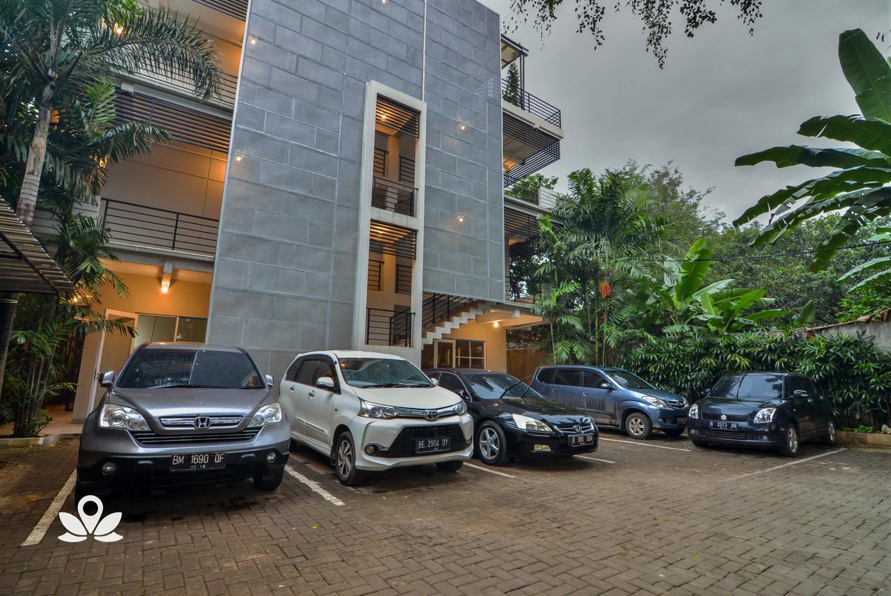 Zen Rooms Kebagusan Raya 21 Cilandak  Exterior foto